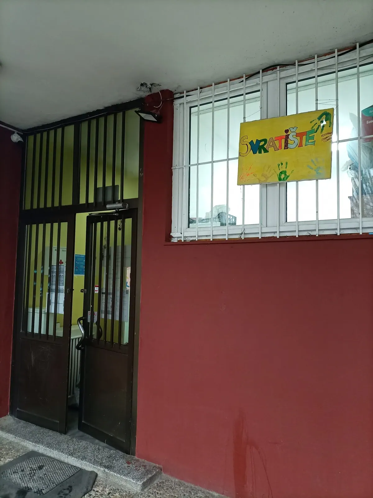Shoes, socks and underwear for the Shelter for Children in Belgrade – photo 2